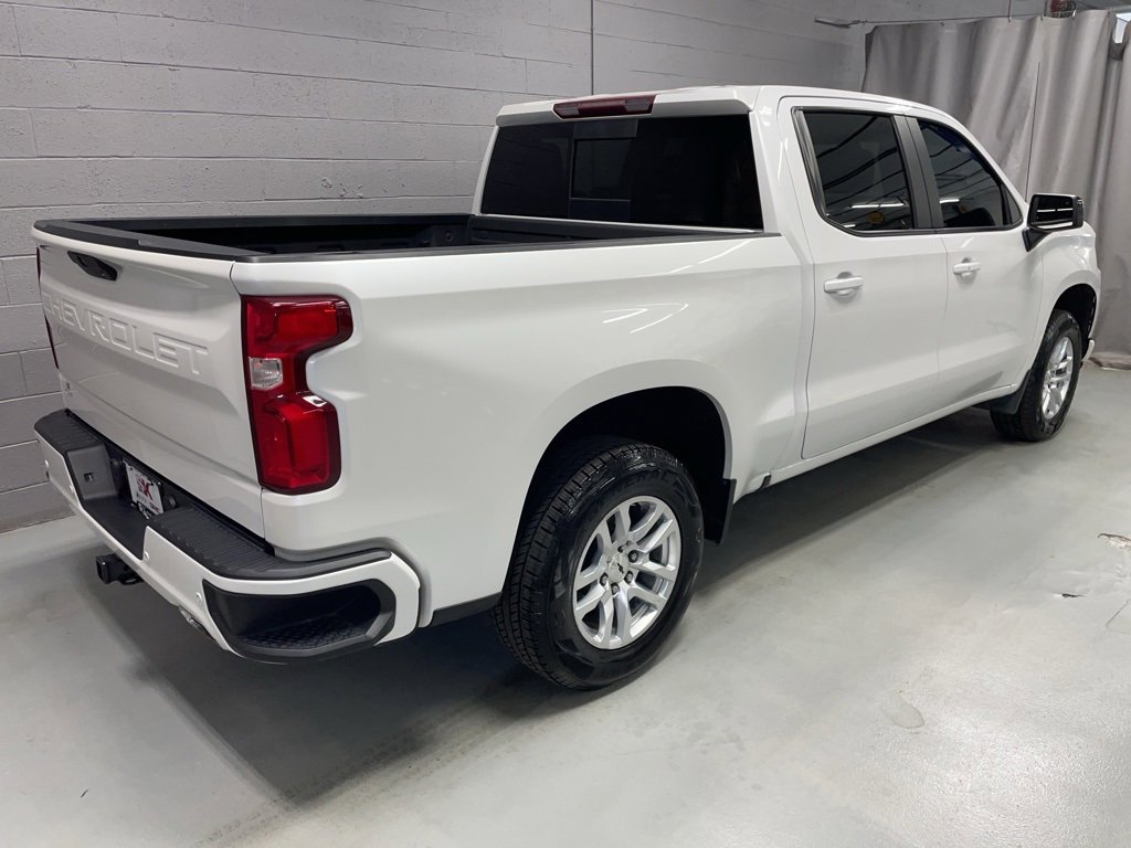 2020 Chevrolet Silverado 1500 RST photo 2