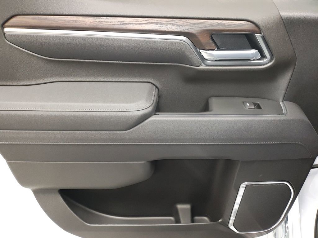 2026 GMC Sierra 1500 SLT - Photo 28