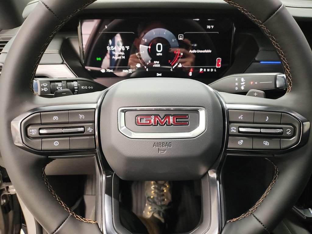 2026 GMC Acadia AT4 - Photo 31