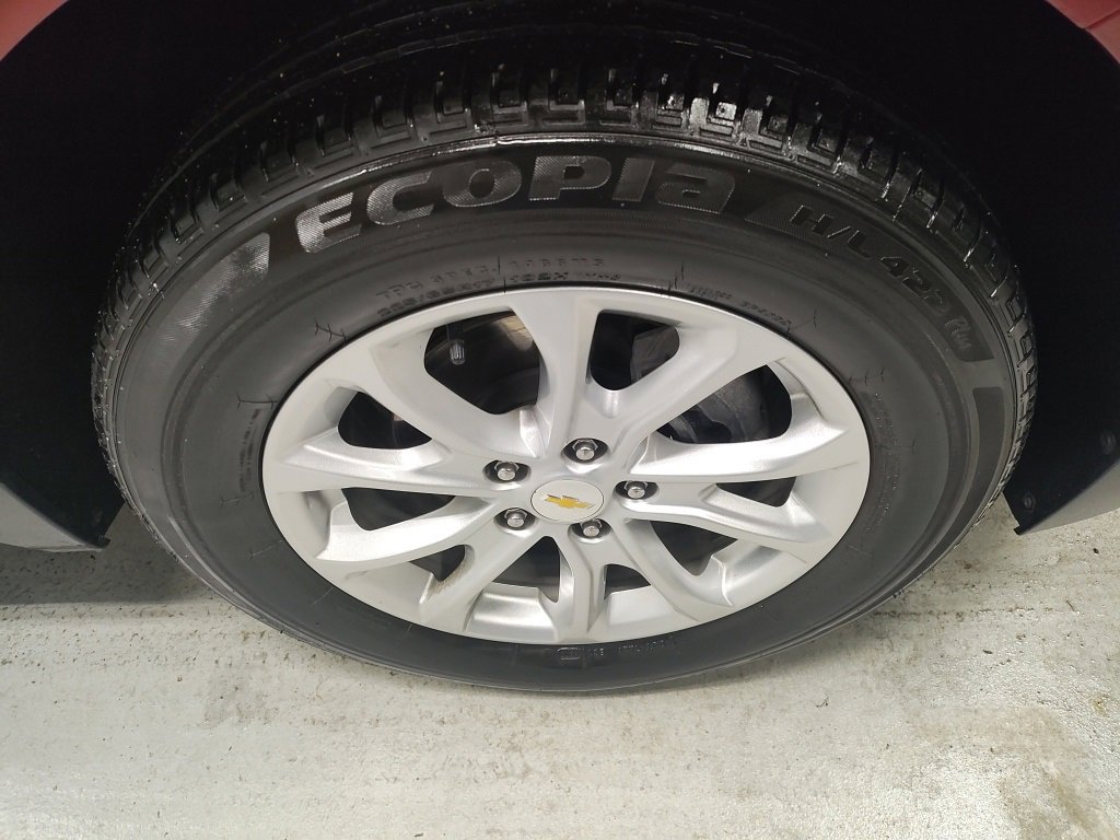 2019 Chevrolet Equinox LT photo 4