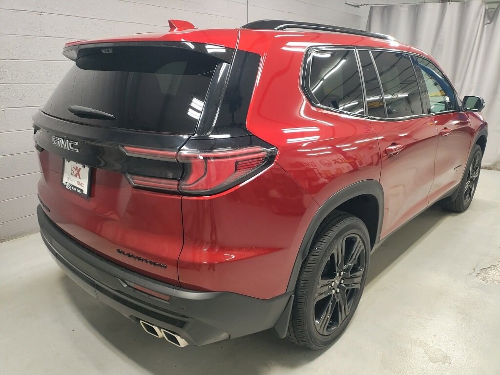 Used 2026 GMC Acadia Elevation SUV