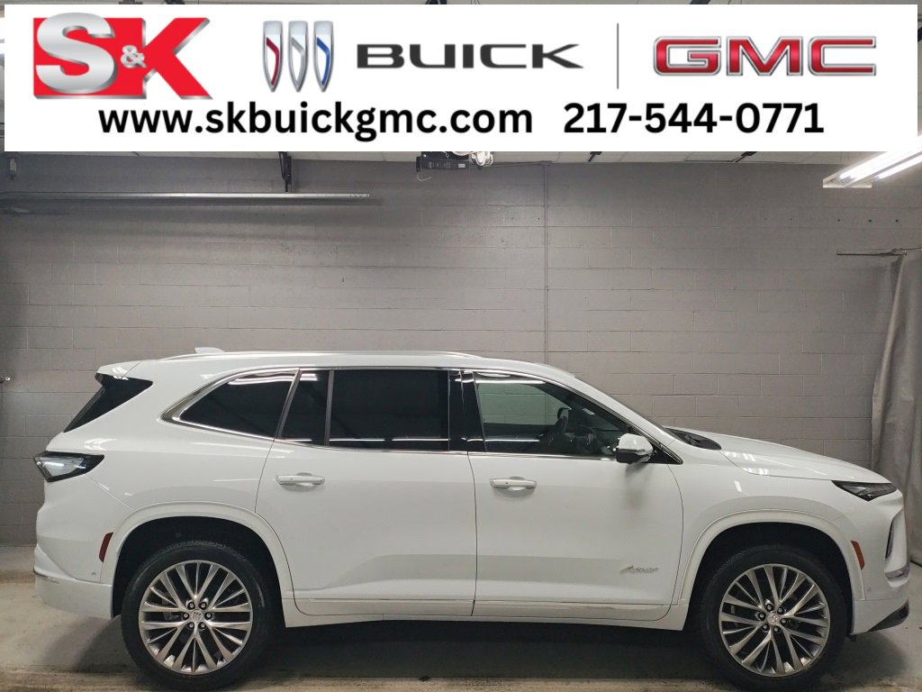 2026 Buick Enclave Avenir's photo