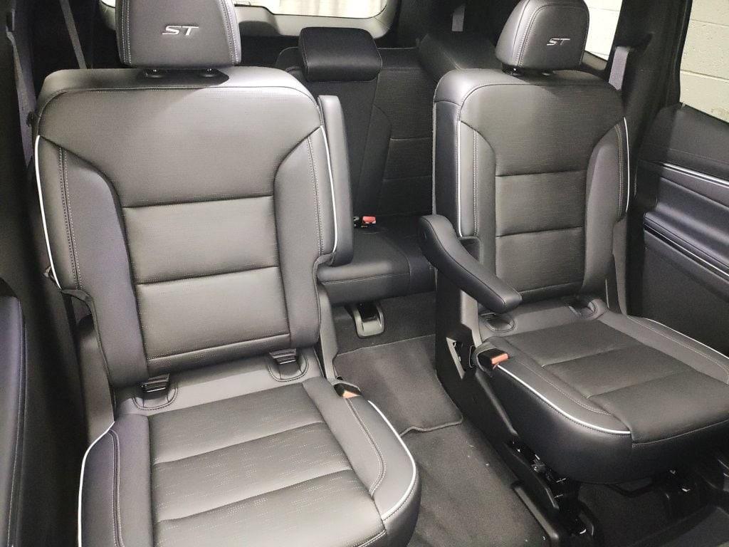 2026 Buick Enclave Sport Touring - Photo 10