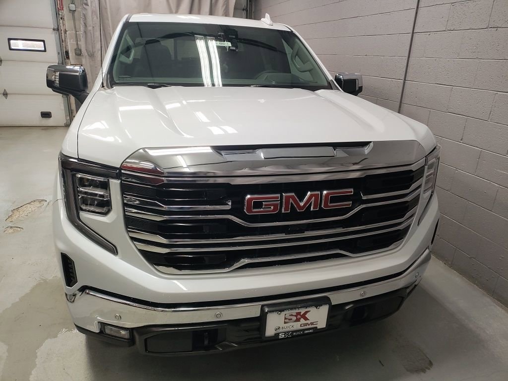 2026 GMC Sierra 1500 SLT - Photo 6