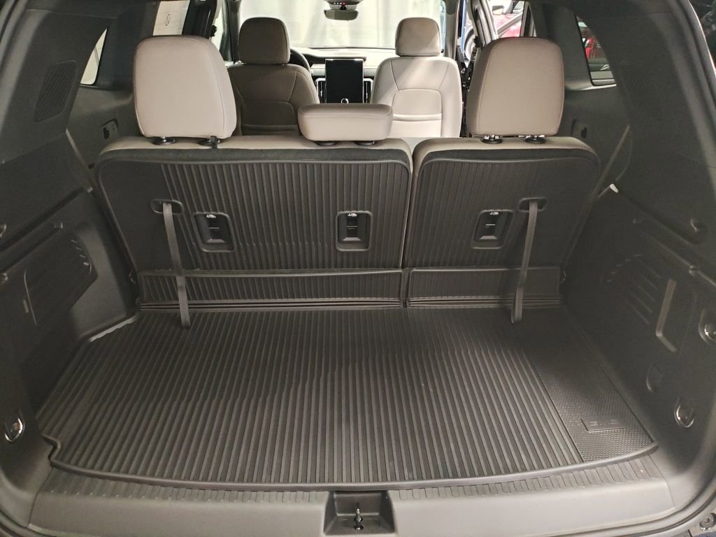2026 GMC Acadia Elevation - Photo 16