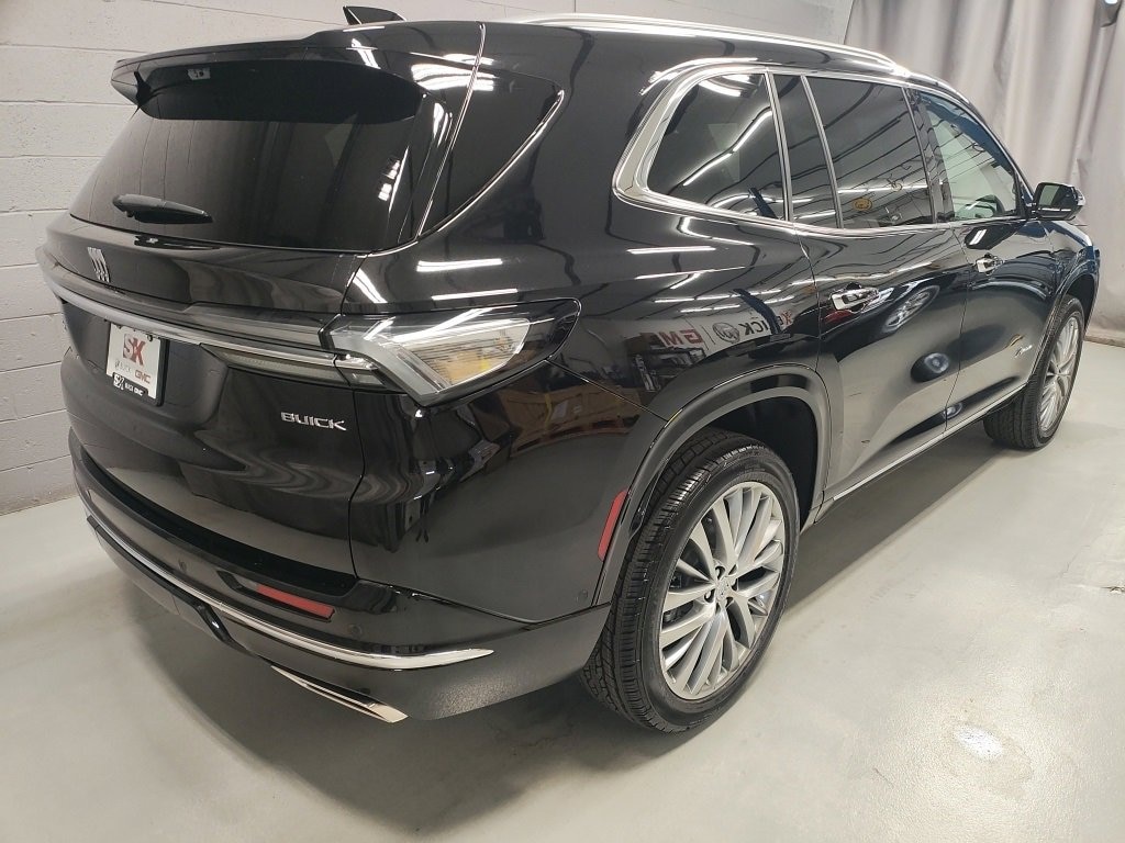 New 2026 Buick Enclave Avenir SUV