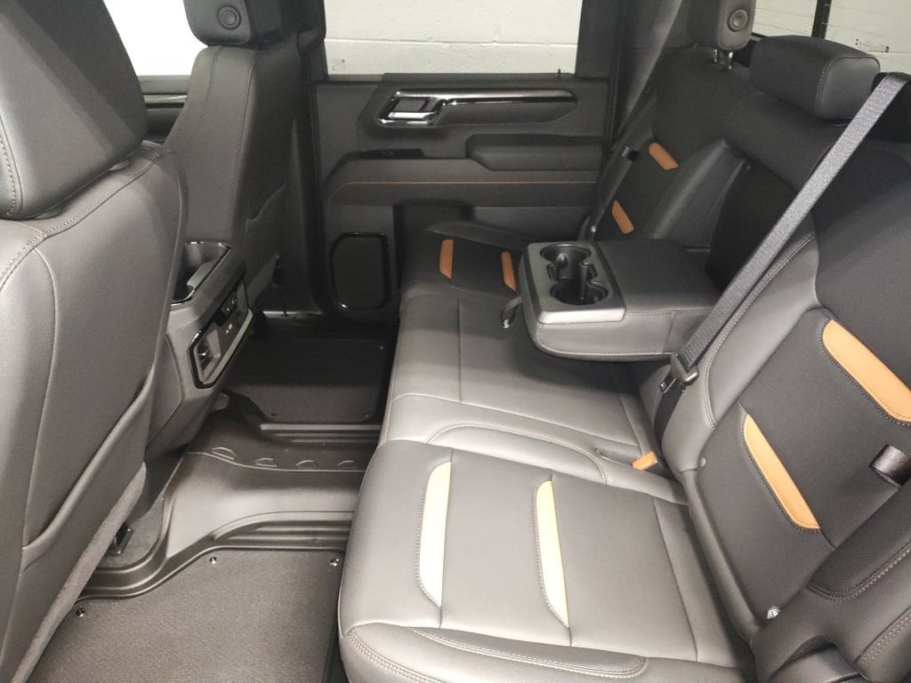 2026 GMC Sierra 2500HD AT4 - Photo 26