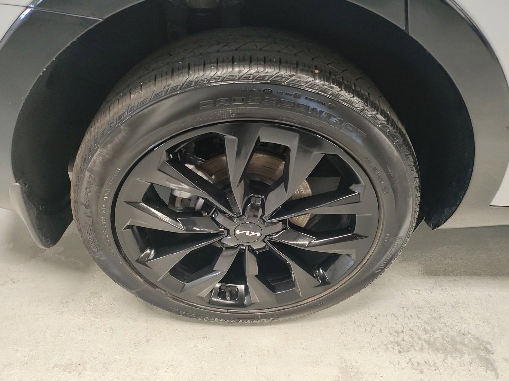 2022 Kia Sorento SX photo 3