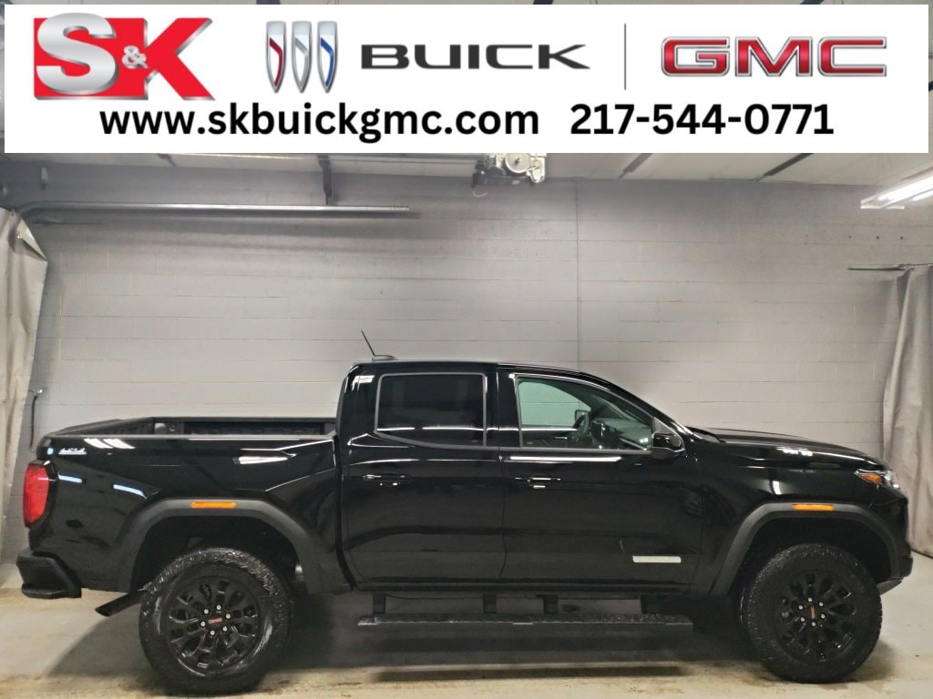 2026 GMC Canyon Elevation's photo