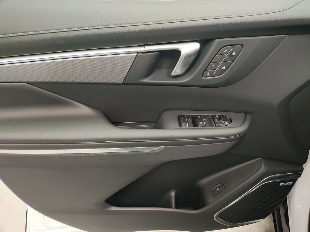 2026 Buick Enclave Sport Touring - Photo 25