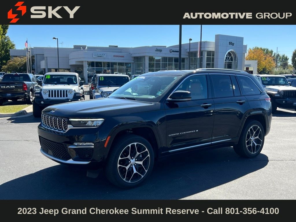 Used 2023 Jeep Grand Cherokee Summit SUV