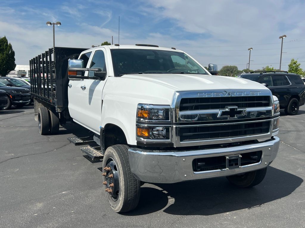 2021 Chevrolet Silverado 6500HD LT photo 3