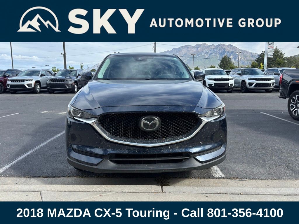 2018 Mazda CX-5 Touring photo 2