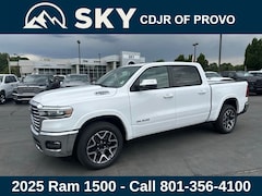 2025 Ram 1500 LARAMIE CREW CAB 4X4 5'7 BOX Pickup