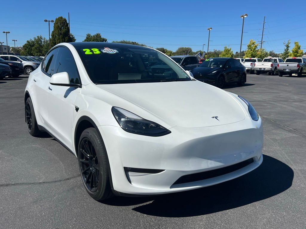 2023 Tesla Model Y Performance photo 4