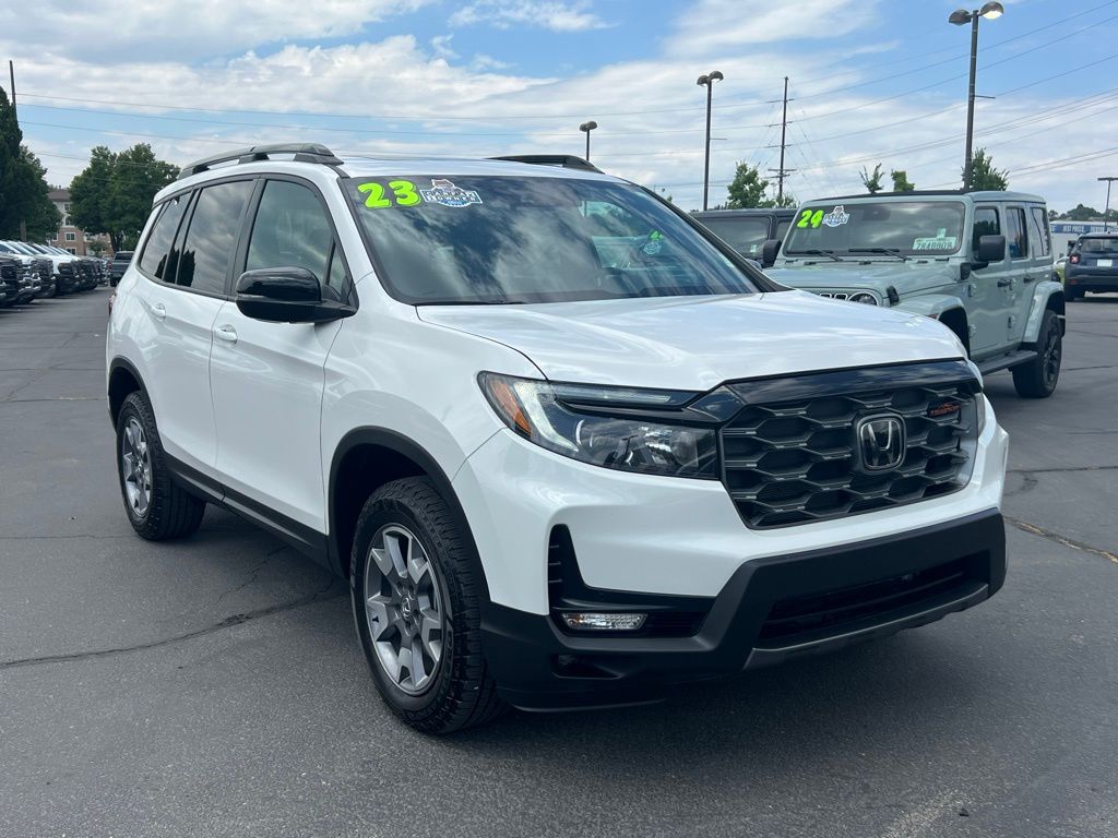 2023 Honda Passport TrailSport photo 4