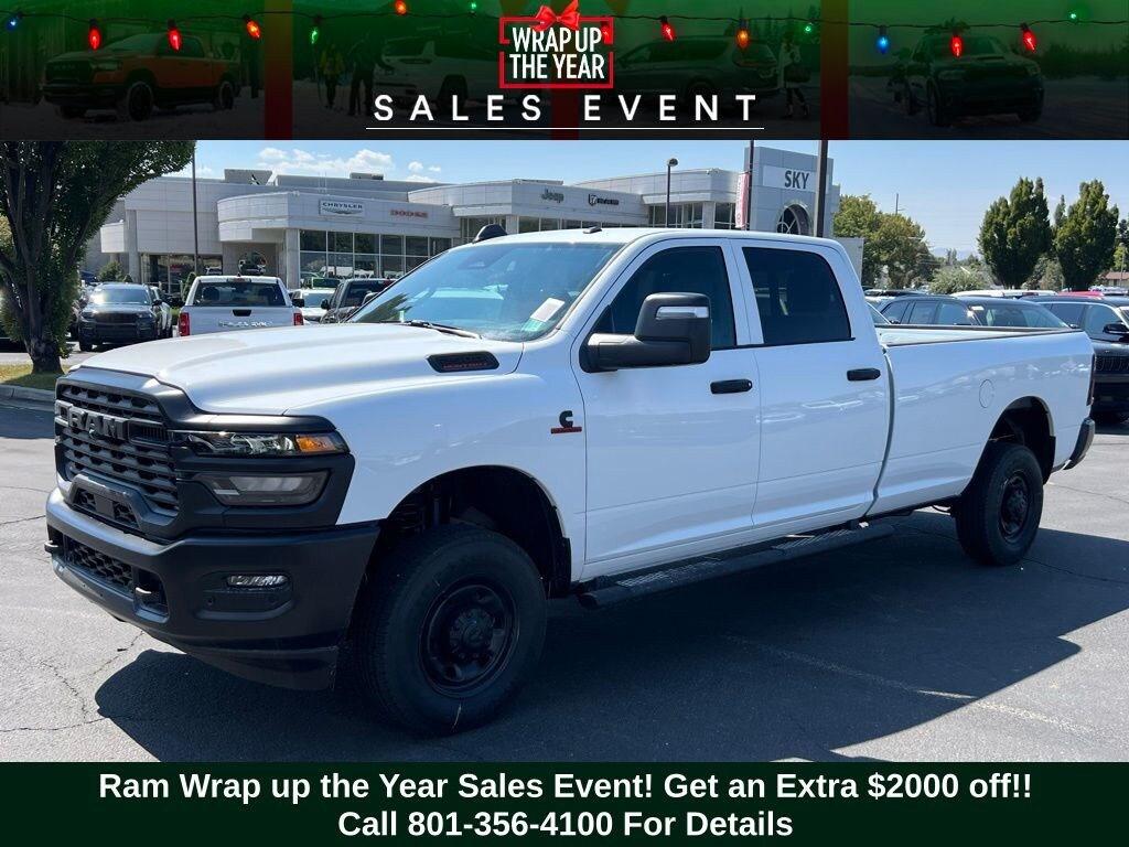 New 2026 Ram 2500 TRADESMAN CREW CAB 4X4 8' BOX Pickup
