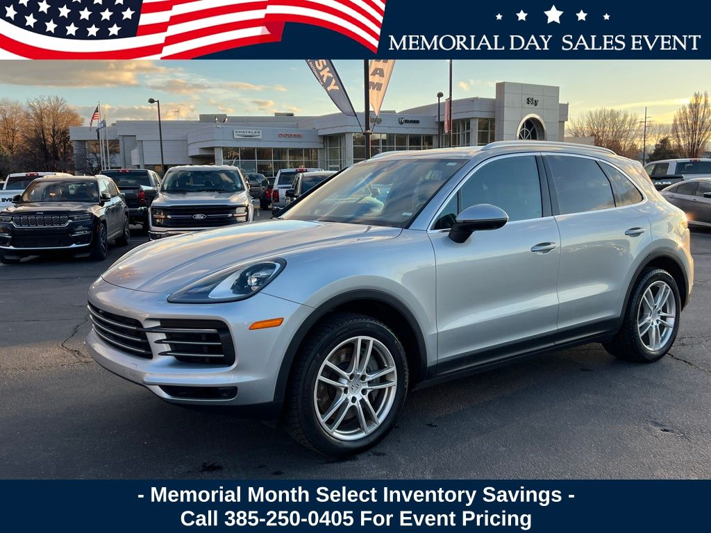 2020 Porsche Cayenne S's photo