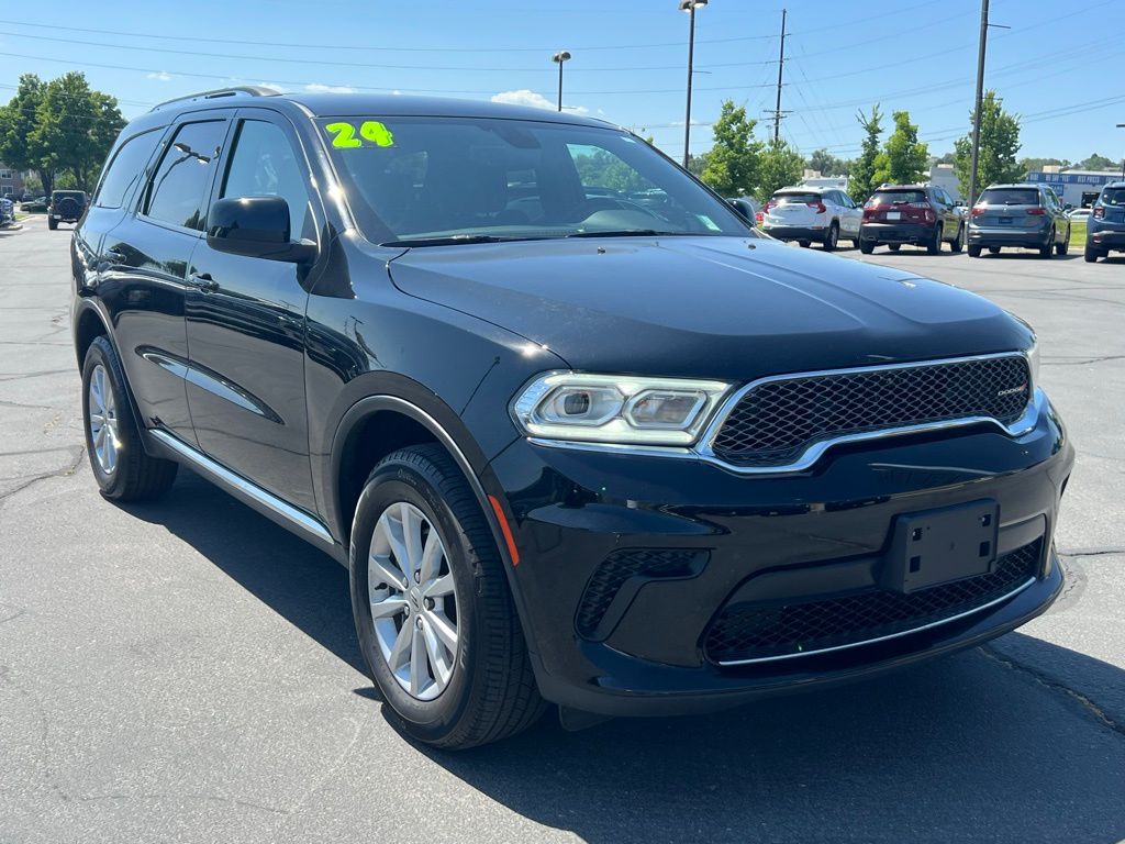 2024 Dodge Durango SXT photo 4
