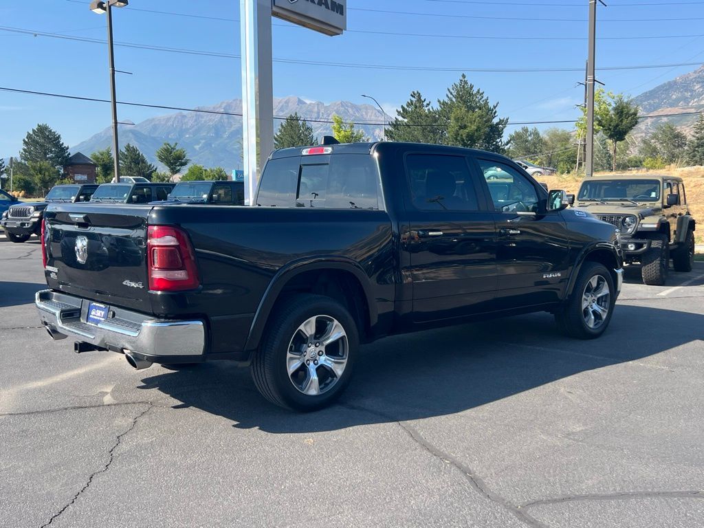 2020 Ram 1500 Laramie photo 4