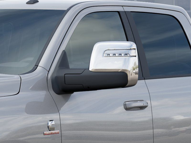 2026 RAM 3500 Laramie - Photo 12