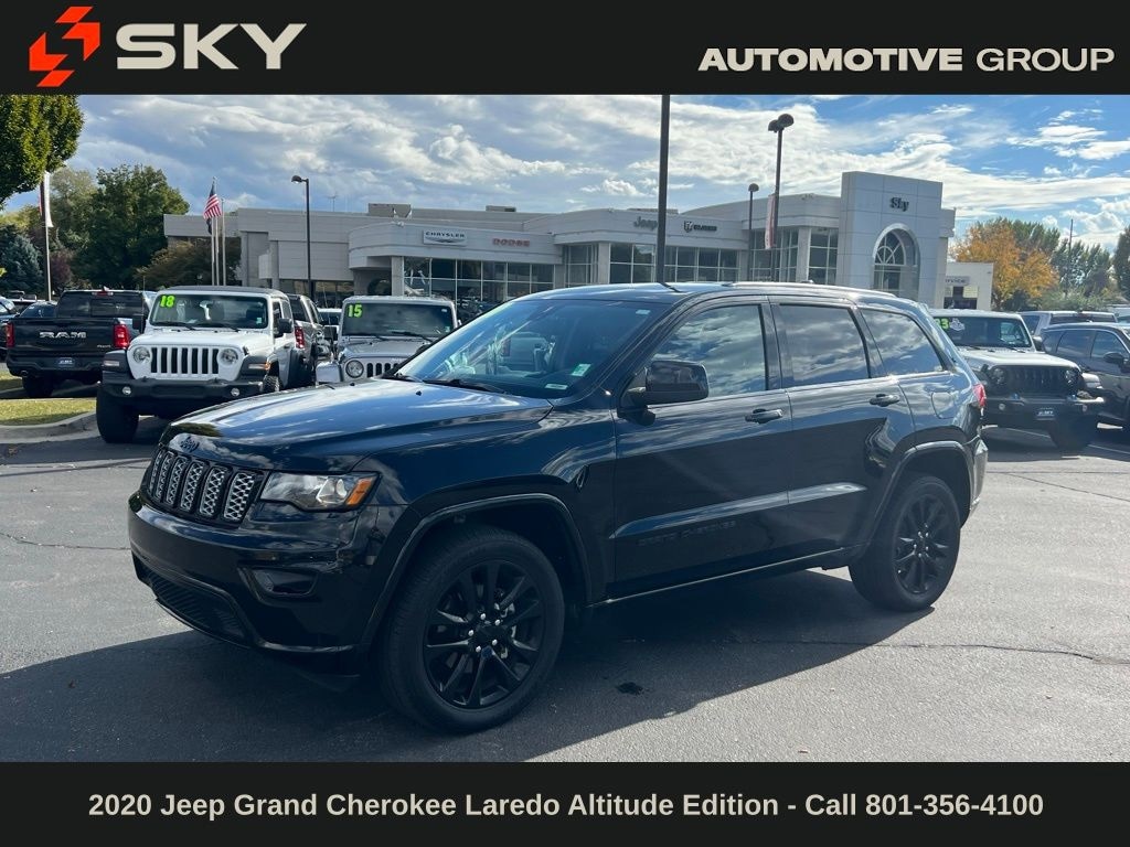 Used 2020 Jeep Grand Cherokee Laredo SUV