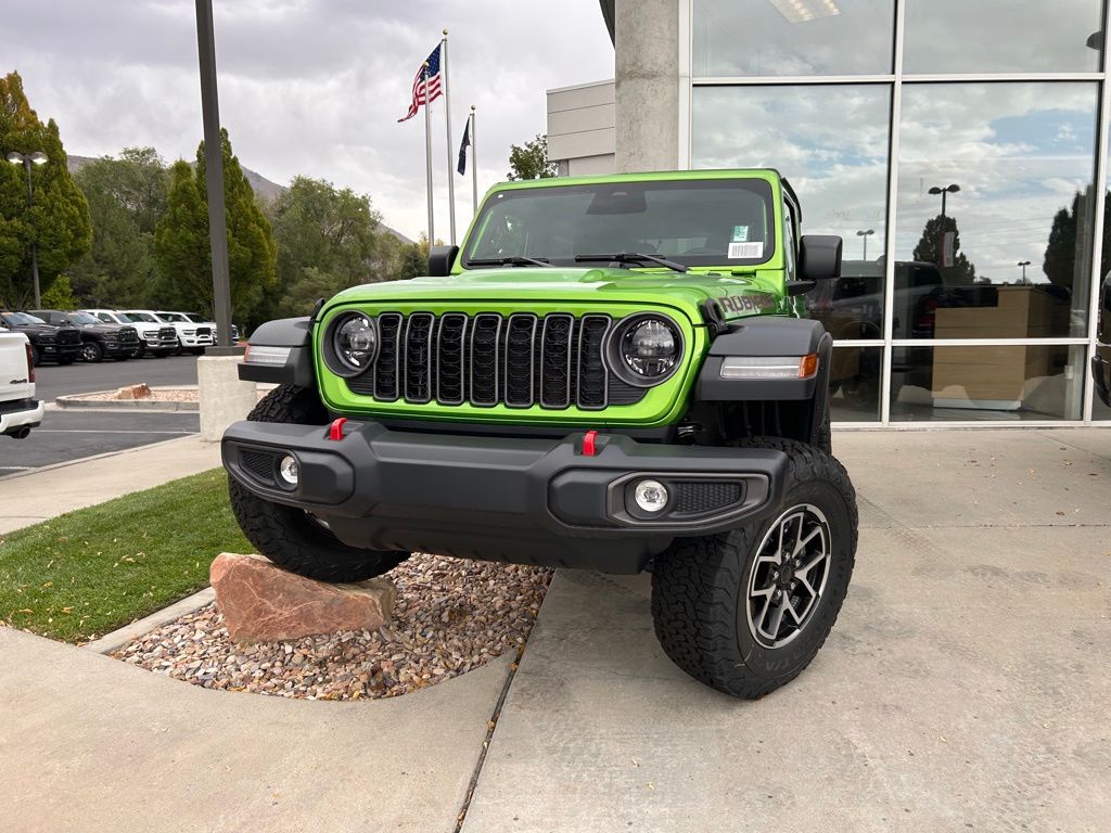 2025 Jeep Wrangler Two-Door Rubicon photo 4