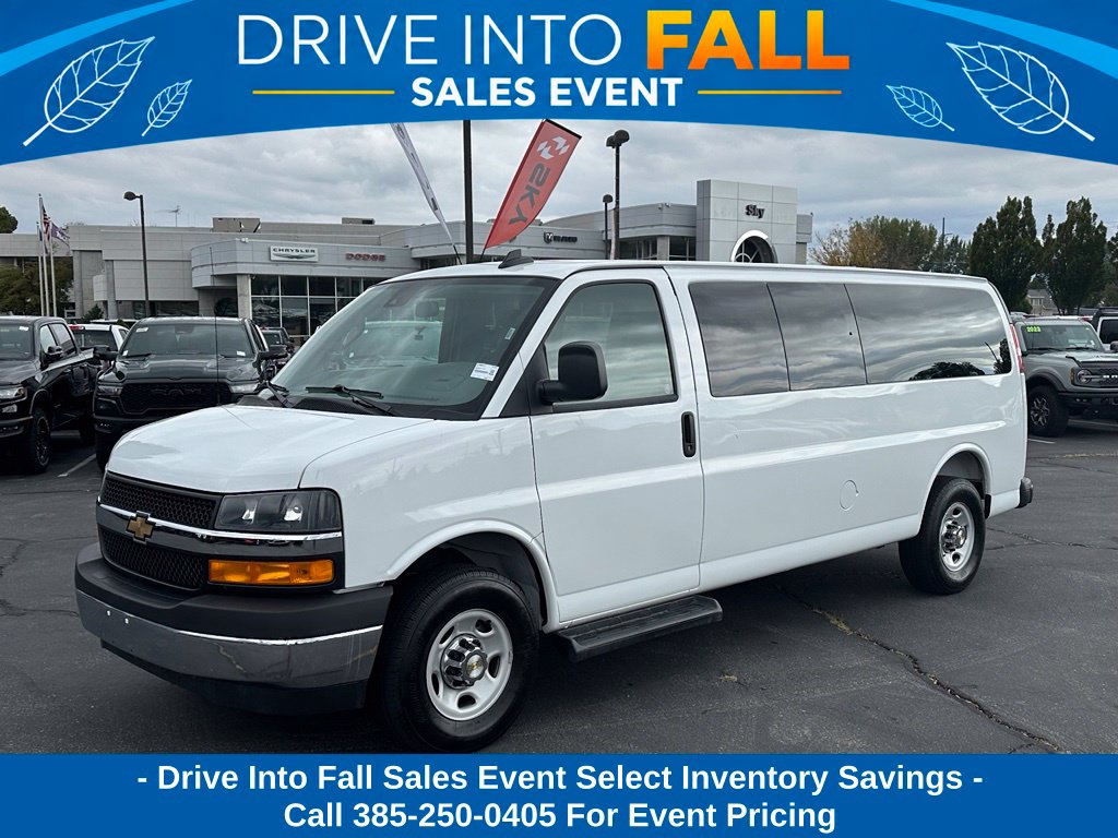 2025 Chevrolet Express 3500