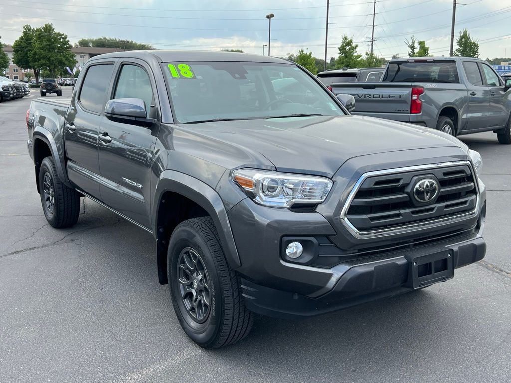 2018 Toyota Tacoma SR5 V6 photo 4