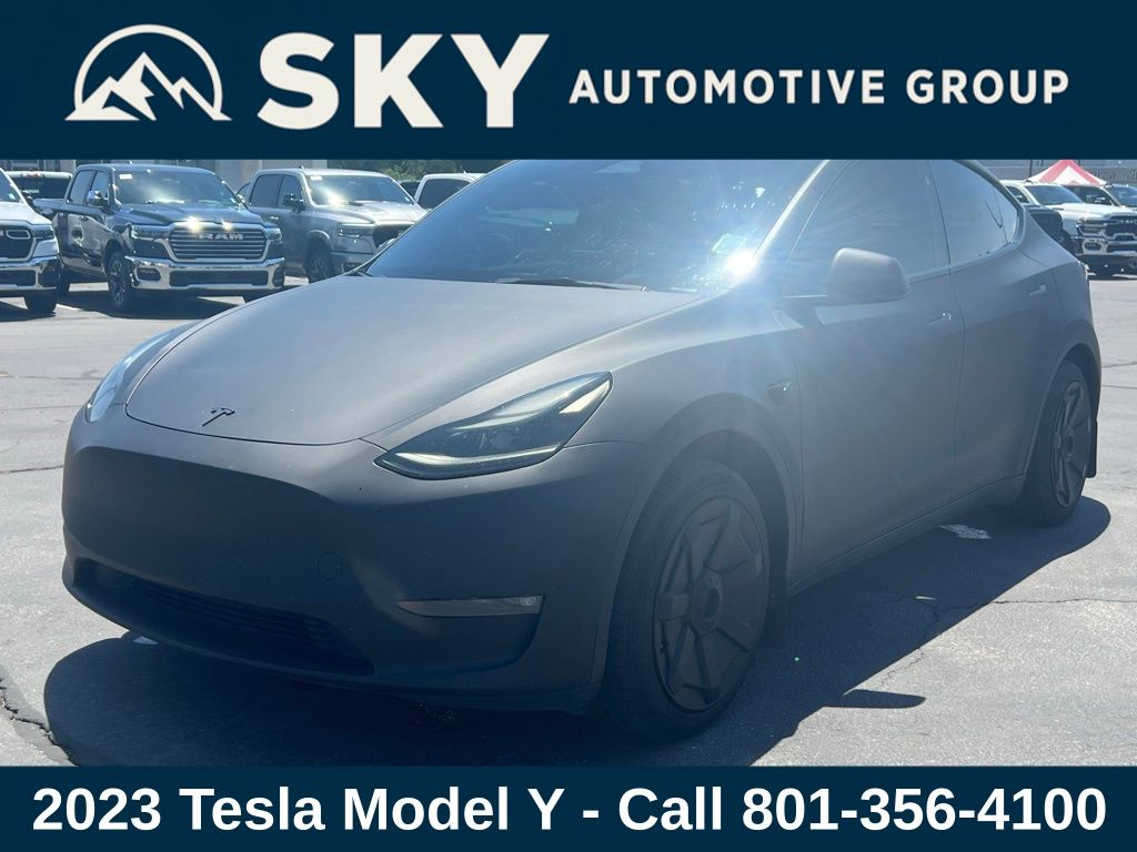Used 2023 Tesla Model Y Long Range with VIN 7SAYGDEE2PF928806 for sale in Northfield, Minnesota