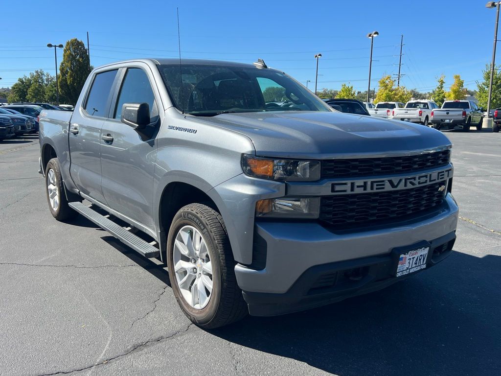 2022 Chevrolet Silverado 1500 Custom photo 4