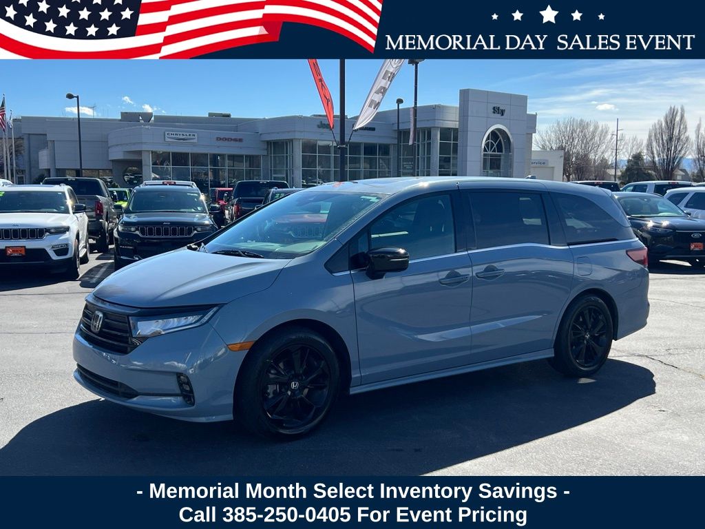 2024 Honda Odyssey SPORT's photo