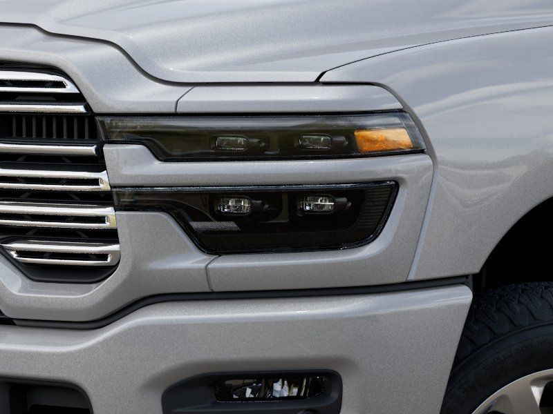 2026 RAM 3500 Laramie - Photo 10