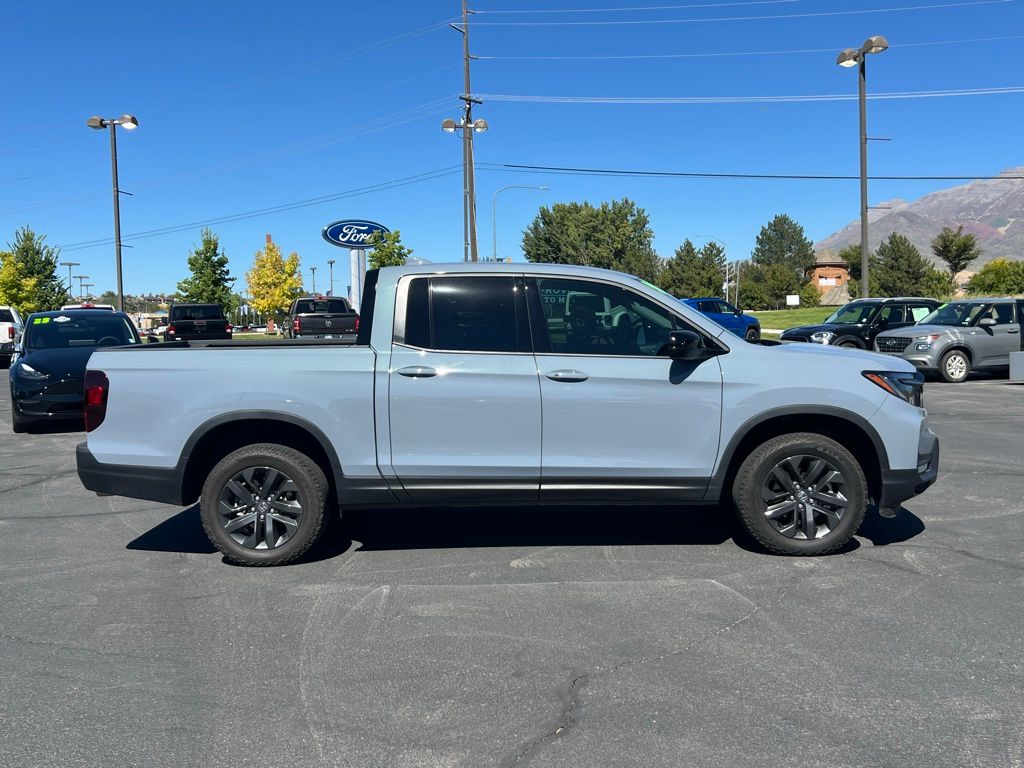 2025 Honda Ridgeline Sport photo 4