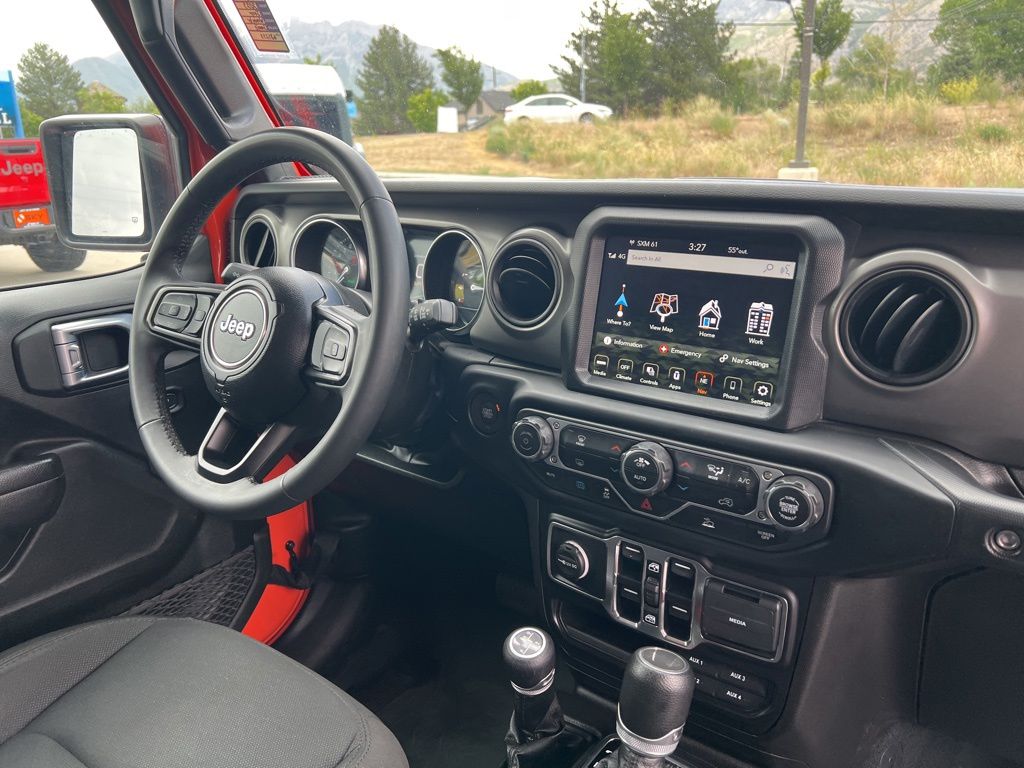 Photo 18