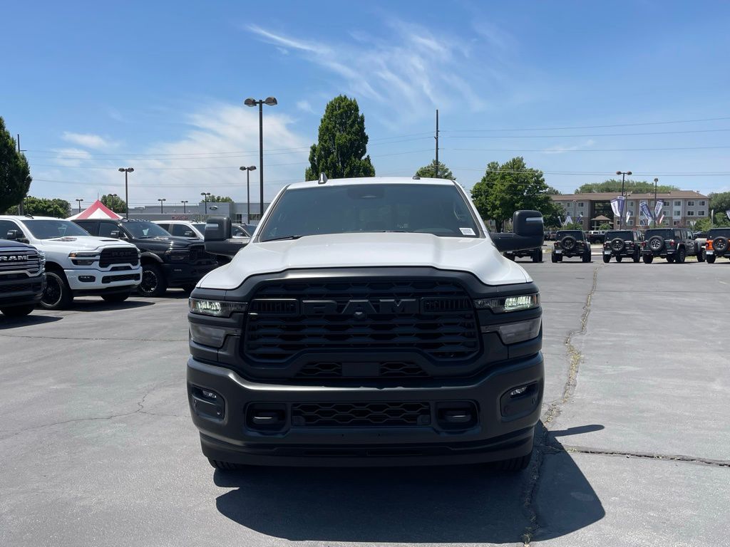 2025 Ram 2500 Tradesman photo 4