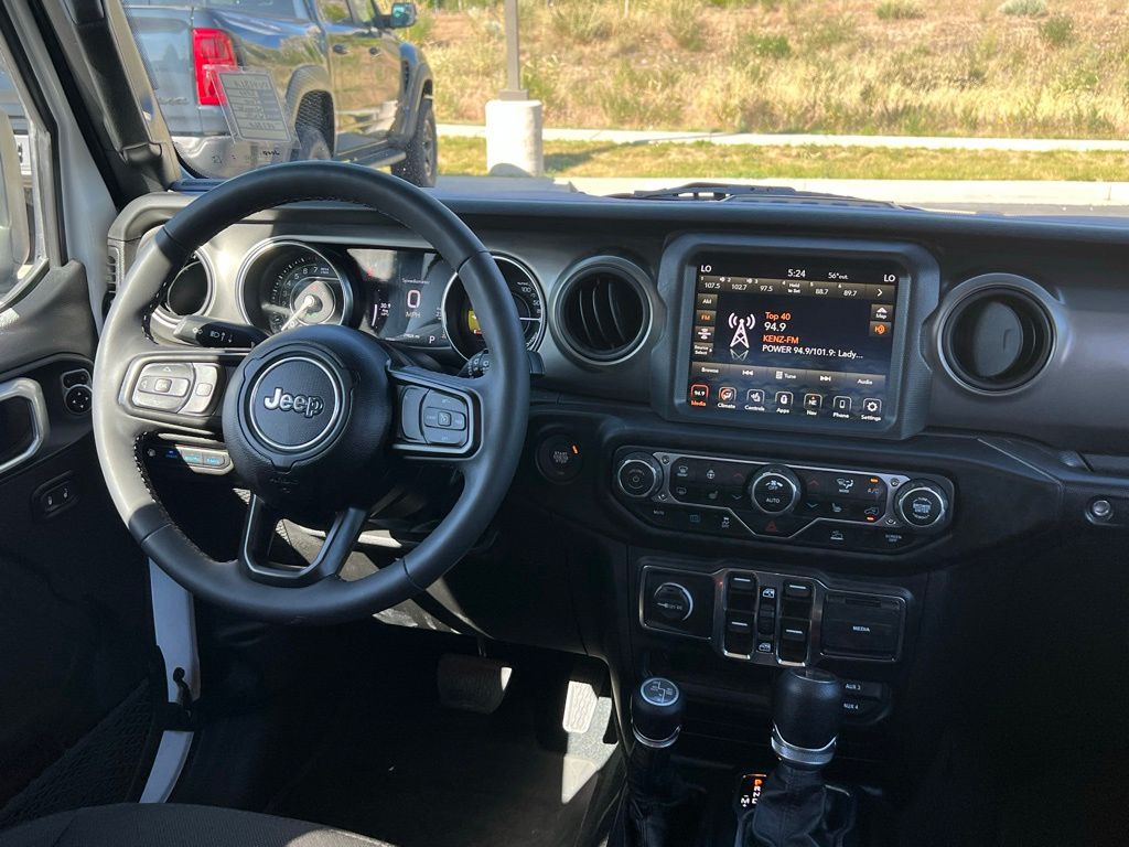 Photo 21