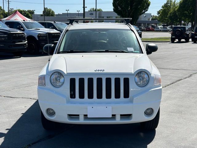 2007 Jeep Compass Sport photo 4
