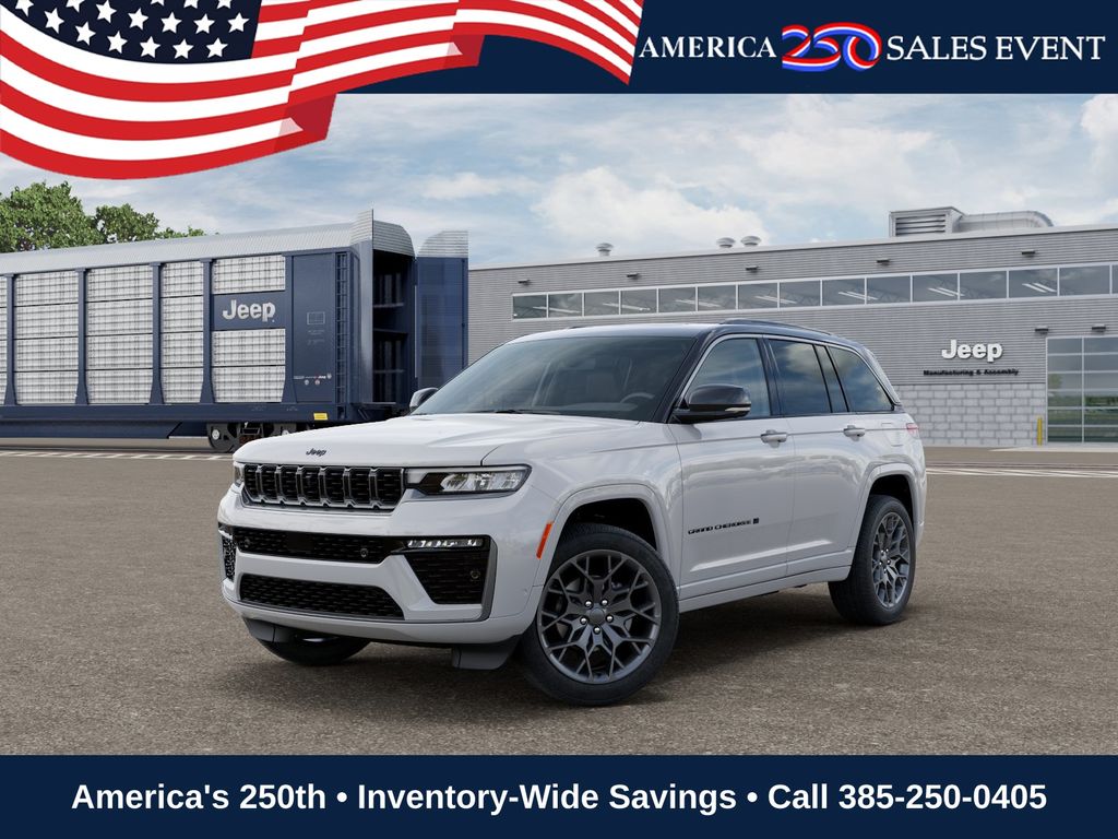 2026 Jeep Grand Cherokee Summit 4x4's photo