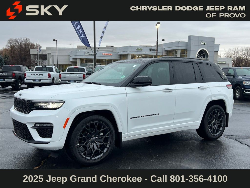 2025 Jeep Grand Cherokee Summit Reserve's photo