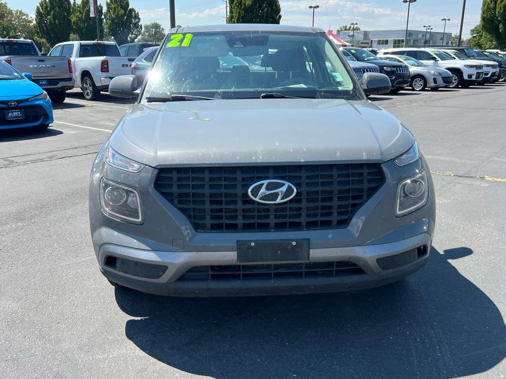 2021 Hyundai Venue SE photo 3
