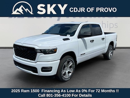 2025 Ram 1500 TRADESMAN CREW CAB 4X4 5'7 BOX Pickup