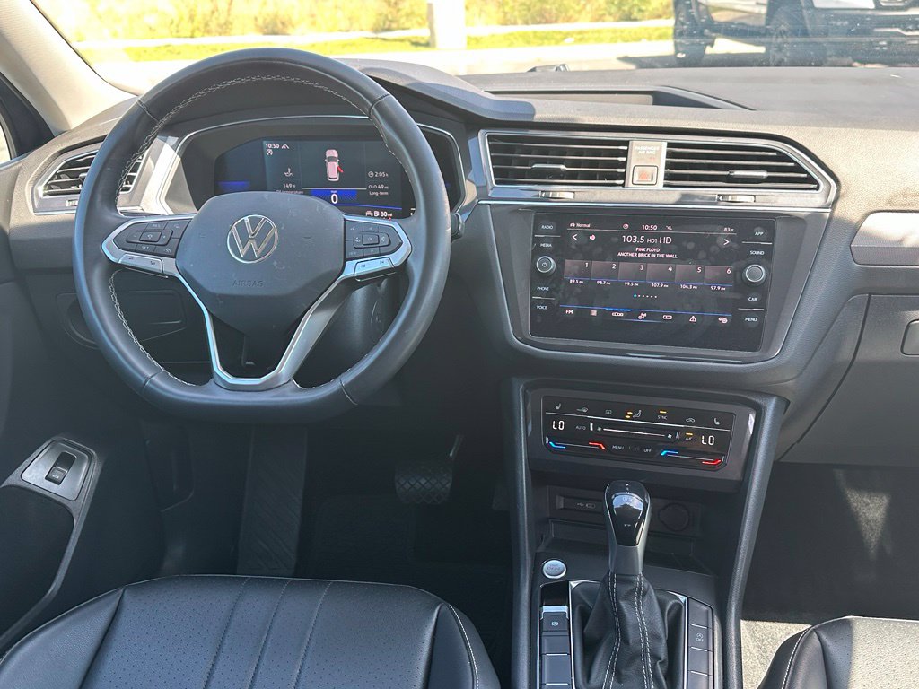 2022 Volkswagen Tiguan SE - Photo 21