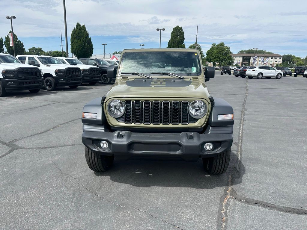 2025 Jeep Wrangler Sport photo 3