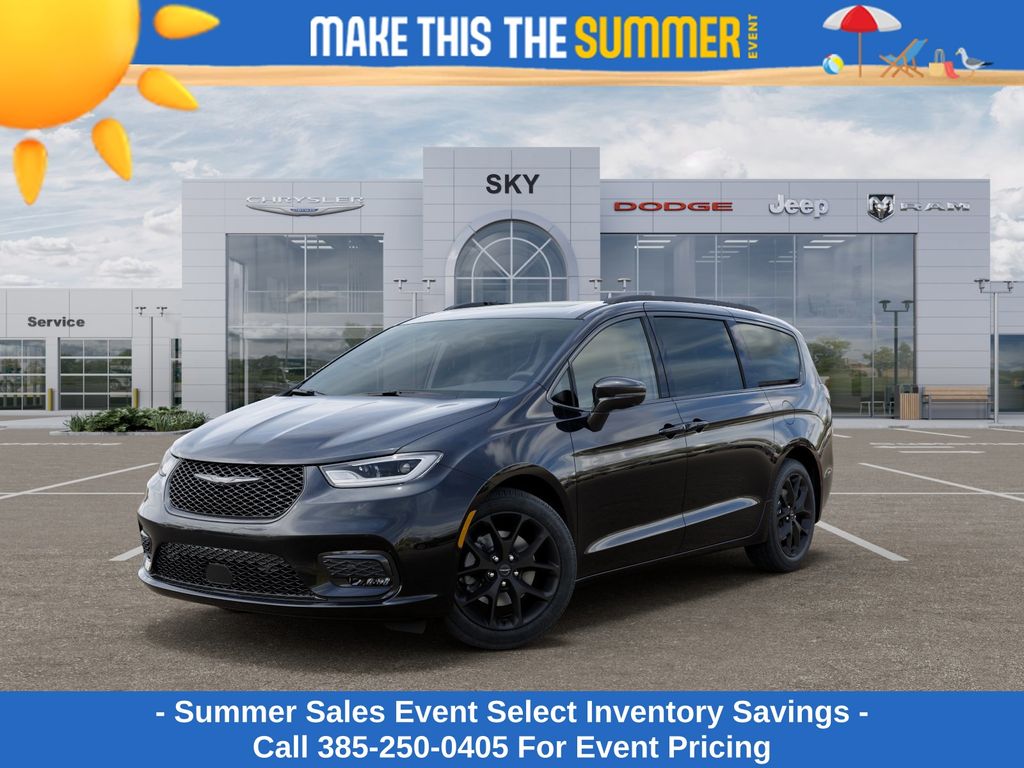 2026 Chrysler Pacifica Limited AWD's photo