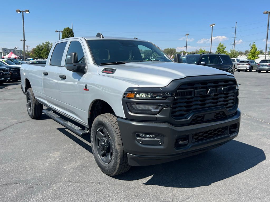 2026 Ram 3500 Tradesman photo 4