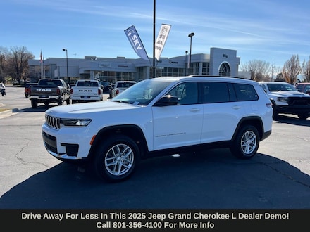2025 Jeep Grand Cherokee L Laredo SUV