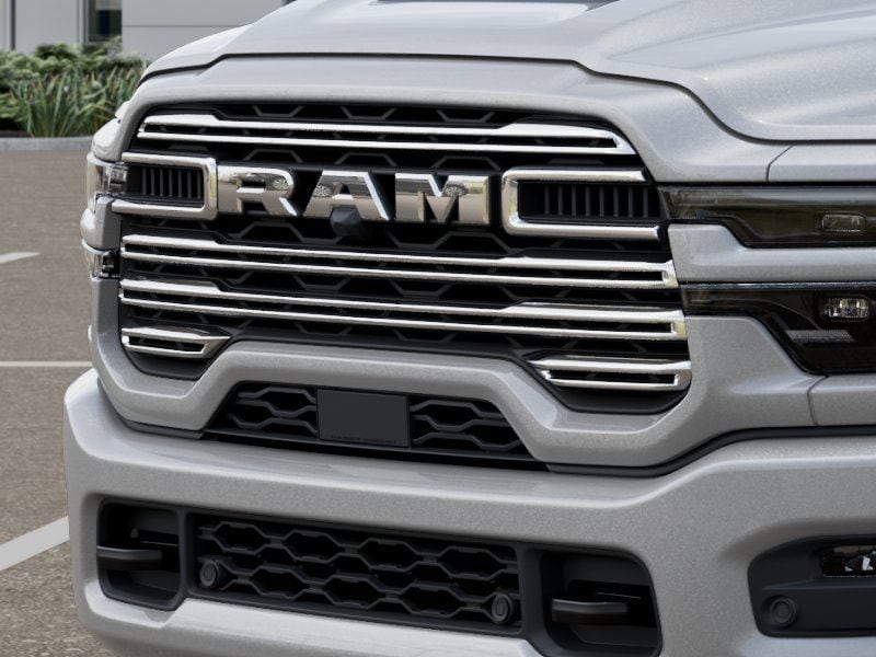 2026 RAM 3500 Laramie - Photo 11