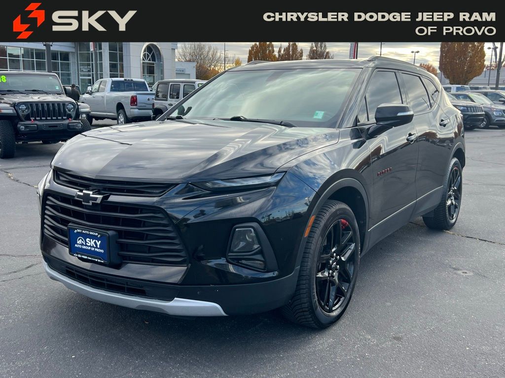 2020 Chevrolet Blazer 2LT photo 2