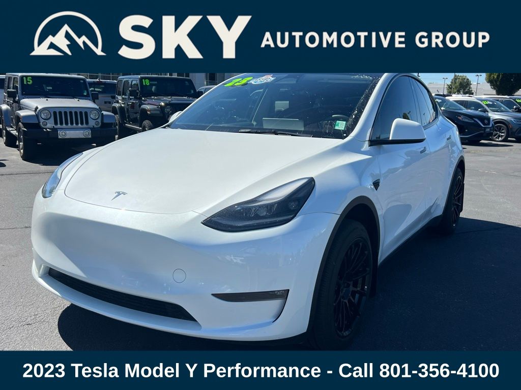 2023 Tesla Model Y Performance photo 2